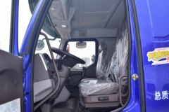 东风柳汽 新乘龙M3中卡 180马力 4X2 7.8米厢式载货车(LZ5182XXYM3AB) 东风柳汽 新乘龙M3中卡 180马力 4X2 7.8米厢式载货车(LZ5182XXYM3AB)