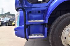 东风柳汽 新乘龙M3中卡 180马力 4X2 7.8米厢式载货车(LZ5182XXYM3AB) 东风柳汽 新乘龙M3中卡 180马力 4X2 7.8米厢式载货车(LZ5182XXYM3AB)