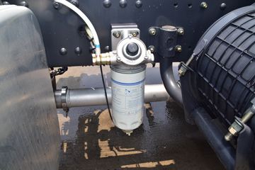 �������� �³���M3�п� 180���� 4X2 7.8����ʽ�ػ���ͼƬ