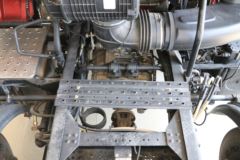 大运 N8V重卡 430马力 6X2牵引车(CGC4250D5EBKD)