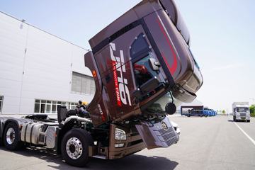 �ൺ��� JH6�ؿ� �ļ��� ����� 550���� 6X4ǣ����(CA4259P25K2T1E5A80)ͼƬ