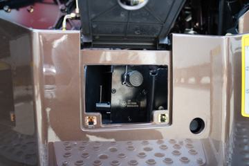 �ൺ��� JH6�ؿ� �ļ��� ����� 550���� 6X4ǣ����(CA4259P25K2T1E5A80)ͼƬ