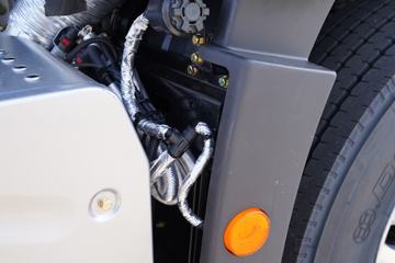 �ൺ��� JH6�ؿ� �ļ��� ����� 550���� 6X4ǣ����(CA4259P25K2T1E5A80)ͼƬ