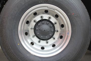 һ����� J7�ؿ� 550���� 6X4ǣ����(CA4250P77K25T1E5)ͼƬ