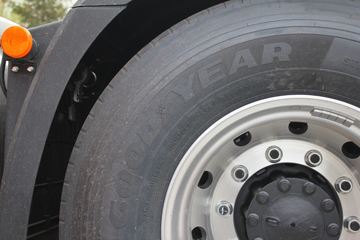 һ����� J7�ؿ� 550���� 6X4ǣ����(CA4250P77K25T1E5)ͼƬ