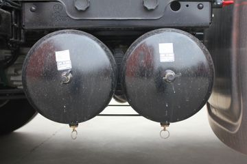 һ����� J7�ؿ� 550���� 6X4ǣ����(CA4250P77K25T1E5)ͼƬ