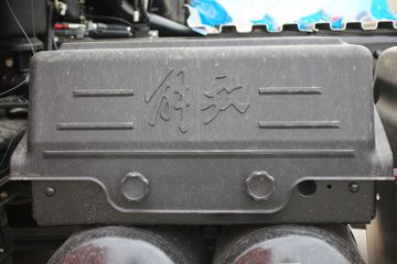 һ����� J7�ؿ� 550���� 6X4ǣ����(CA4250P77K25T1E5)ͼƬ