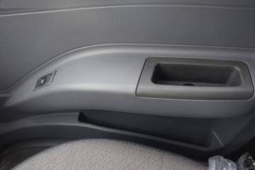 Ծ�� С����S50 2019�� 1.9L 95���� ���� 3.05��˫������С��ͼƬ