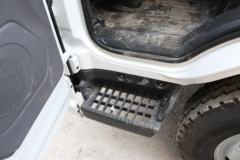 福田 奥铃新捷运 156马力 3.83米排半仓栅式轻卡(BJ5048CCY-A1)