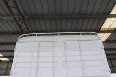 福田 奥铃新捷运 156马力 3.83米排半仓栅式轻卡(BJ5048CCY-A1)