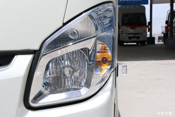 ��Ծ������С���ǣ���Ѱ��ƣ���ǿ�պ͸��ӷ�