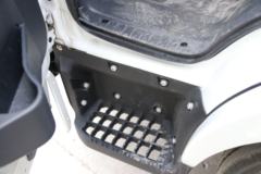 跃进 上骏X100-28 102马力 3.22米排半栏板轻卡(SH1042KBDBNZ)