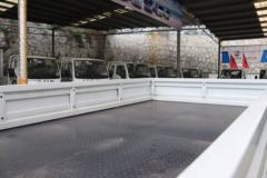 跃进 上骏X100-28 102马力 3.22米排半栏板轻卡(SH1042KBDBNZ)