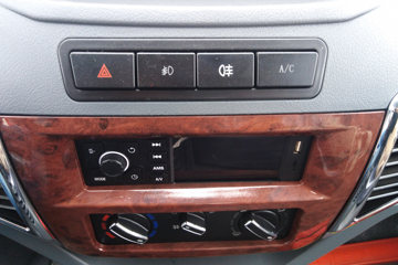 �ƿ�ŷ�� С���� 1.5L 112���� ���� 3.02��˫������΢��(����)ͼƬ