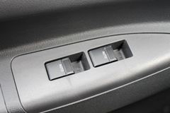 解放 J6F 160马力 4.16米单排仓栅式轻卡(CA5040CCYP40K46L2E5A84)