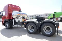 大运 新N8E重卡 380马力 6X4 LNG牵引车(MAN后桥)(CGC4253N53CA)