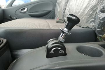 ���� ����T10 129���� 4X2 3.7����ж��(EQ3041L8GDAAC)ͼƬ