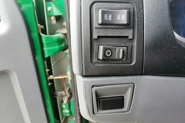 ���� ����T10 129���� 4X2 3.7����ж��(EQ3041L8GDAAC)ͼƬ