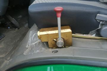 ���� ����T10 129���� 4X2 3.7����ж��(EQ3041L8GDAAC)ͼƬ