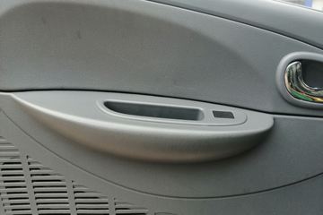 ���� ����T10 129���� 4X2 3.7����ж��(EQ3041L8GDAAC)ͼƬ