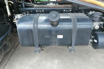 ���� ����T10 129���� 4X2 3.7����ж��(EQ3041L8GDAAC)ͼƬ