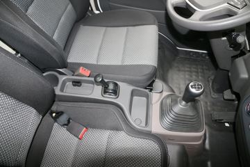 ���� ŷ����S1ϵ ��ӯ�� 131���� 4.14�׵�����ʽ�Ῠ(����)(BJ5045XXY-FK)ͼƬ