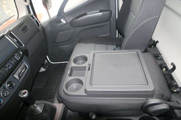 ���� ŷ����S1ϵ ��ӯ�� 131���� 4.14�׵�����ʽ�Ῠ(����)(BJ5045XXY-FK)ͼƬ