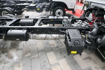 ���� ŷ����S1ϵ ��ӯ�� 131���� 4.14�׵�����ʽ�Ῠ(����)(BJ5045XXY-FK)ͼƬ