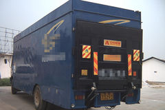 安中 500kg 悬臂式货车液压尾板(YZZ-0.5-1)