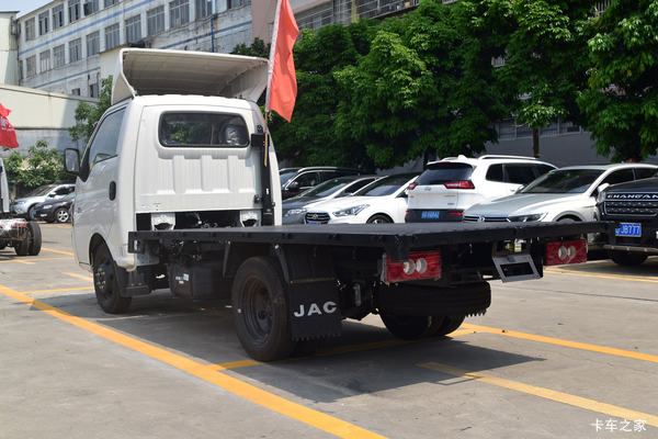 轿车化驾乘体验 江淮康铃X5载货车促销中