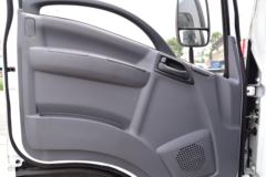 庆铃 五十铃700P 190马力 6.672米单排厢式载货车(QL5100XXYA8PHJ)