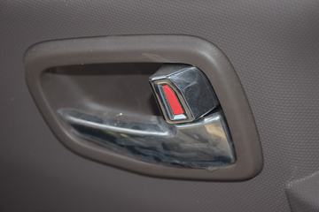 ���� ŷ����S3ϵ 143���� 4X2 4.08����س�(BJ5048XLC-FE)ͼƬ