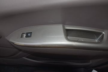 ���� ŷ����S3ϵ 143���� 4X2 4.08����س�(BJ5048XLC-FE)ͼƬ