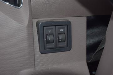 ���� ŷ����S3ϵ 143���� 4X2 4.08����س�(BJ5048XLC-FE)ͼƬ