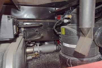 ���� ŷ����S3ϵ 143���� 4X2 4.08����س�(BJ5048XLC-FE)ͼƬ