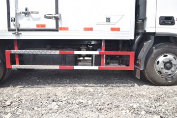 ���� ŷ����S3ϵ 143���� 4X2 4.08����س�(BJ5048XLC-FE)ͼƬ