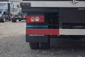 ���� ŷ����S3ϵ 143���� 4X2 4.08����س�(BJ5048XLC-FE)ͼƬ