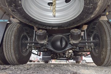 ���� ŷ����S3ϵ 143���� 4X2 4.08����س�(BJ5048XLC-FE)ͼƬ