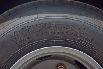 ���� ŷ����S3ϵ 143���� 4X2 4.08����س�(BJ5048XLC-FE)ͼƬ