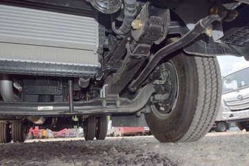 ���� ŷ����S3ϵ 143���� 4X2 4.08����س�(BJ5048XLC-FE)ͼƬ