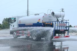 东风多利卡底盘&nbsp;洒水车/喷洒车外观图片