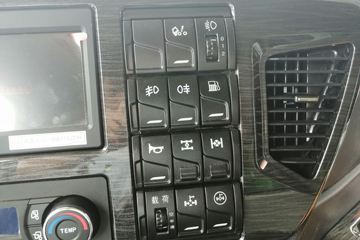 �ൺ��� JH6�ؿ� 375���� 6X4 5.6����ж��ͼƬ