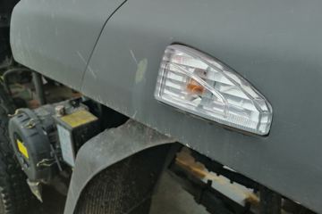 �������� �³���M3 185���� 6X2 4.8����ж��(10��)ͼƬ