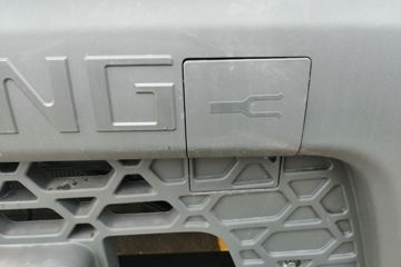 �������� �³���M3 185���� 6X2 4.8����ж��(10��)ͼƬ