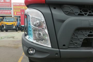 �������� �³���M3 185���� 6X2 4.8����ж��(10��)ͼƬ