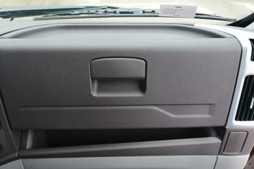 �������� �³���M3 185���� 6X2 4.8����ж��(10��)ͼƬ