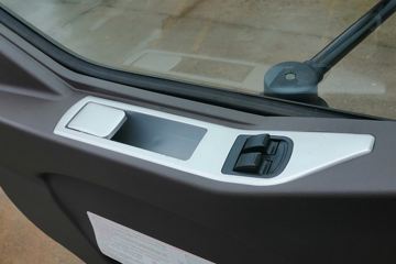 �������� �³���M3 185���� 6X2 4.8����ж��(10��)ͼƬ