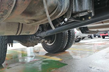 �������� �³���M3 185���� 6X2 4.8����ж��(10��)ͼƬ