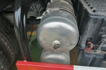 �������� �³���M3 185���� 6X2 4.8����ж��(10��)ͼƬ