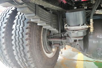 �������� �³���M3 185���� 6X2 4.8����ж��(10��)ͼƬ